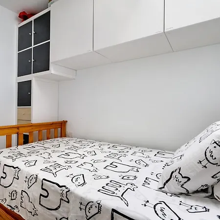 Daire Coqueta Vivienda En Zona Tranquila *