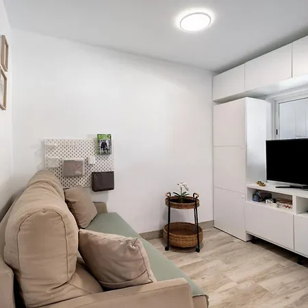 Coqueta Vivienda En Zona Tranquila 코스타델실렌시오